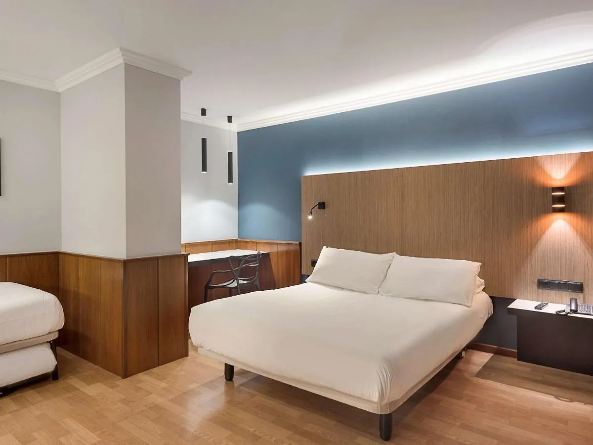 Hotel Ibis Styles Figueres Ronda