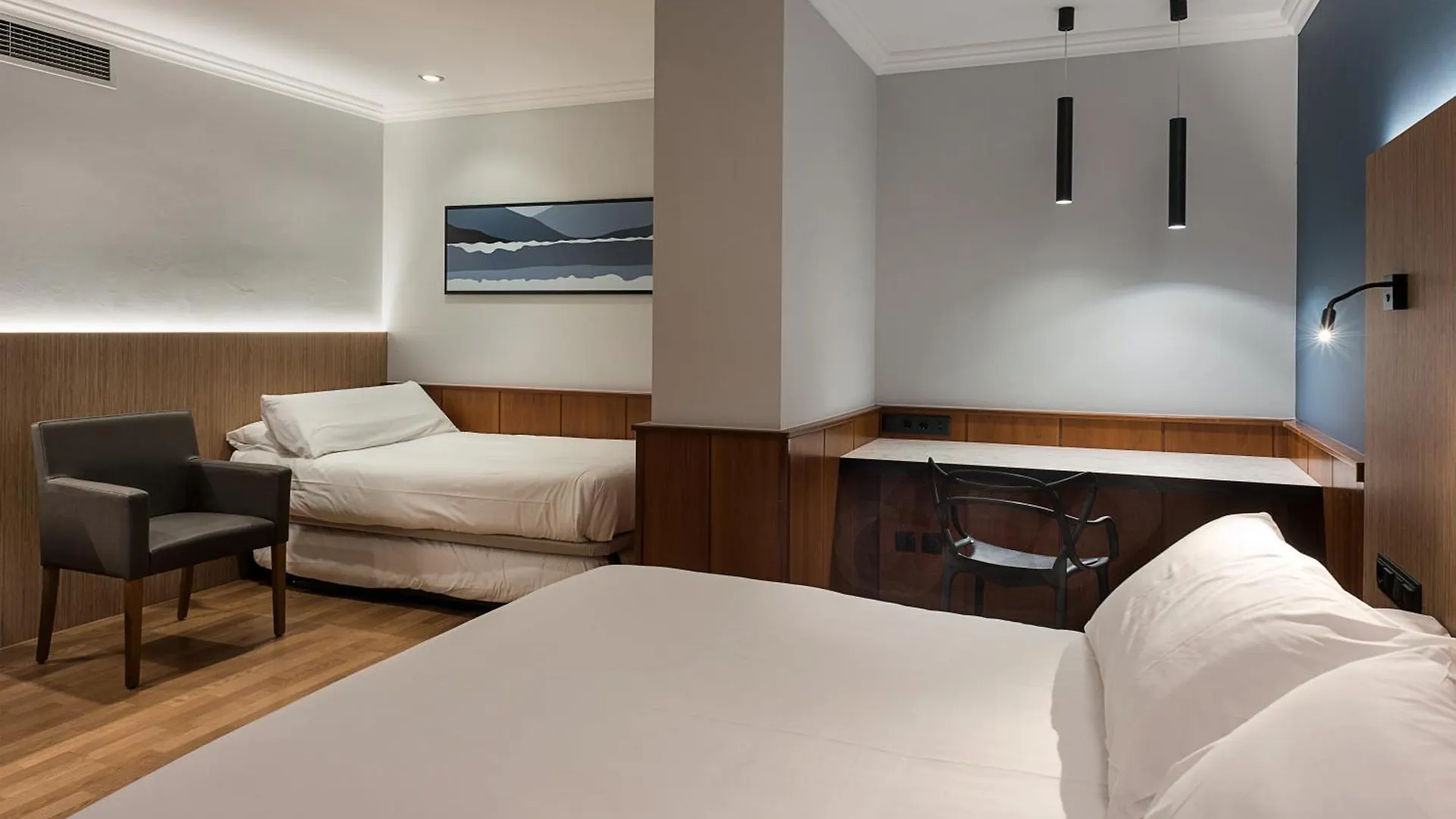 ***  Hotel Ibis Styles Figueres Ronda Spagna