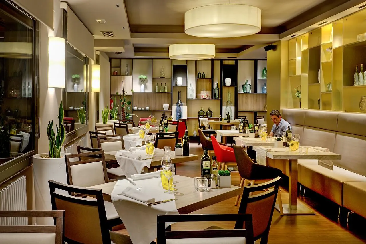Ibis Styles Figueres Ronda Hotel